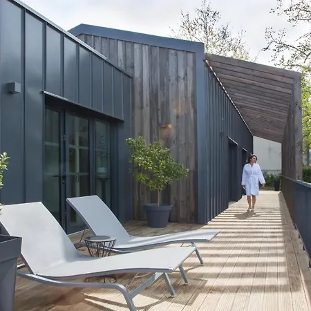 Logis Restaurant Château Bellevue Cazaubon