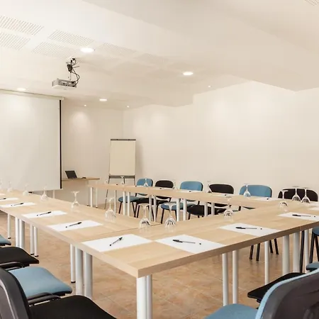 Hotel Logis Restaurant Château Bellevue