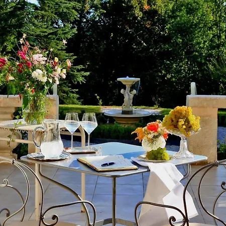 Hotel Logis Restaurant Chateau Bellevue 3*