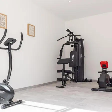 فندق Logis Restaurant Chateau Bellevue