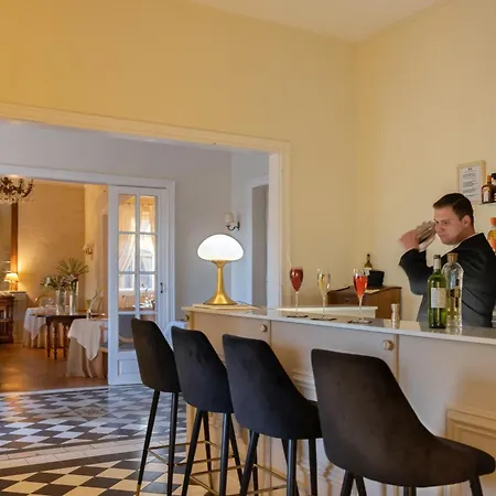 Отель Logis Restaurant Chateau Bellevue 3*