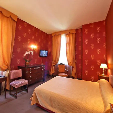 Logis Restaurant Chateau Bellevue ホテル Cazaubon
