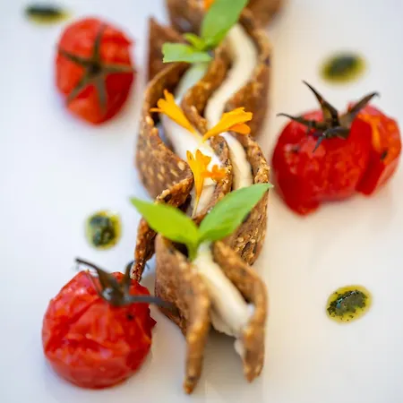Отель Logis Restaurant Chateau Bellevue Казобон