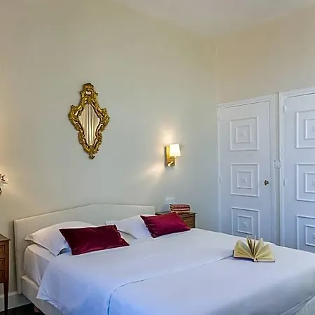 Logis Restaurant Chateau Bellevue Hotel 3*