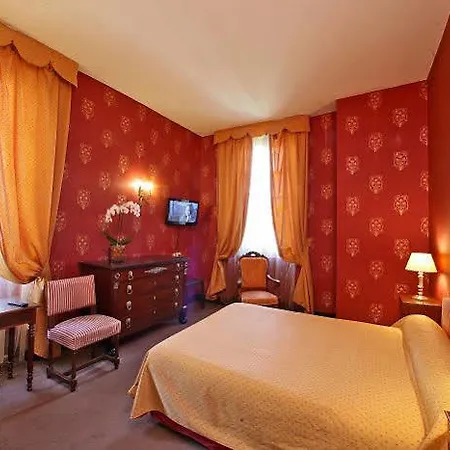 酒店 Logis Restaurant Chateau Bellevue 3*