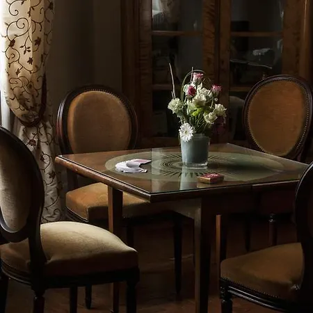 Logis Restaurant Chateau Bellevue Отель Казобон